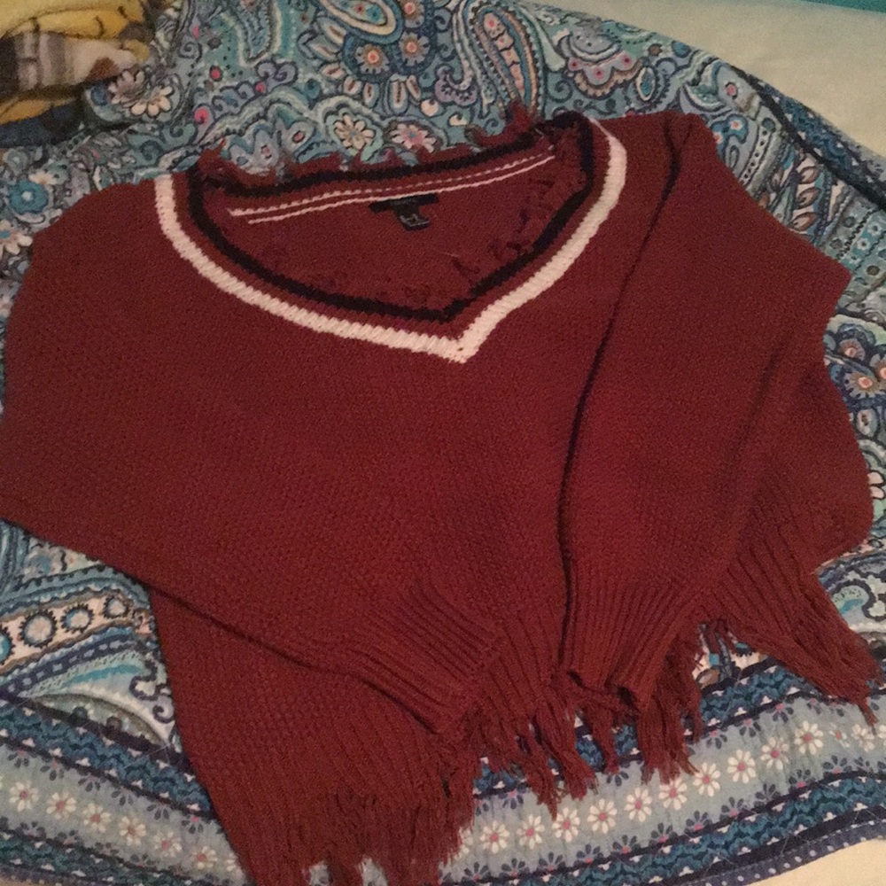 NWOT V-Neck Distressed Hem Sweater